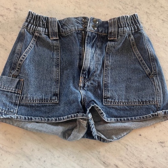 Urban Outfitters Denim - Urban Outfitters Demin Shorts